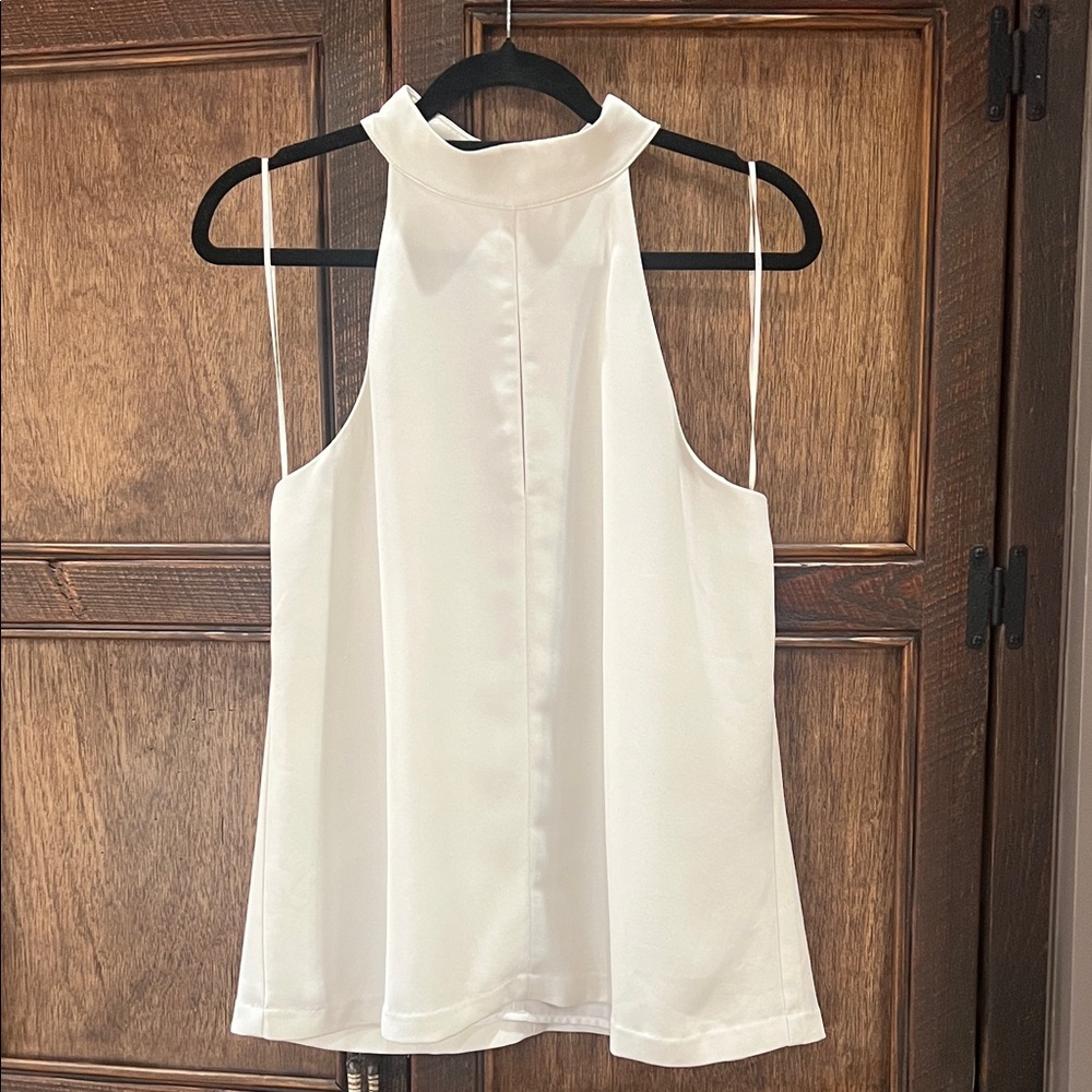 Banana Republic White Keyhole Halter Blouse - Picture 3 of 3